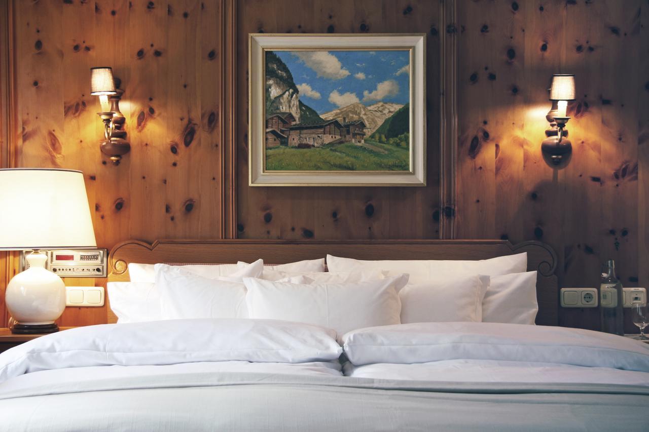 Gruener Baum Hotel Bad Gastein Exterior photo
